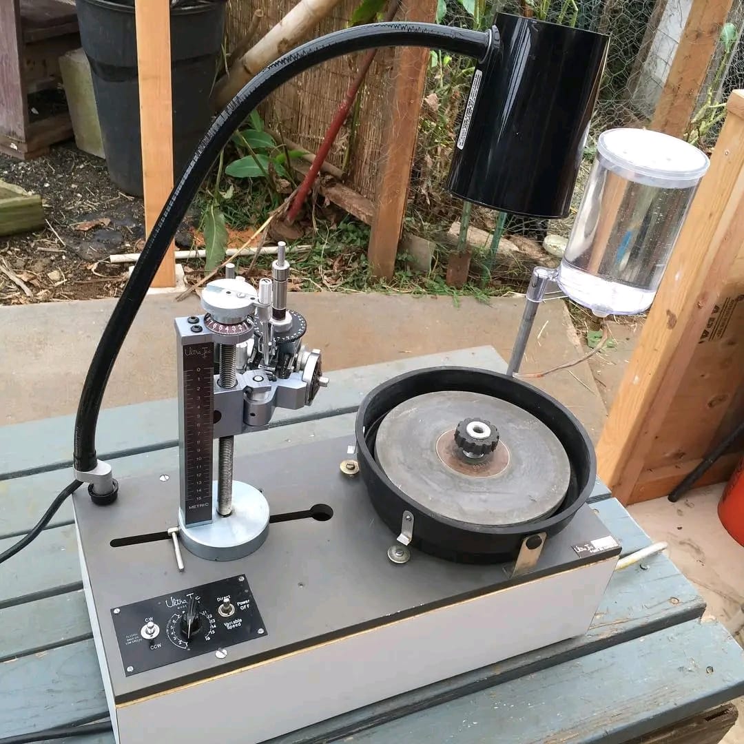 https://thomaslapidarymachines.shop/