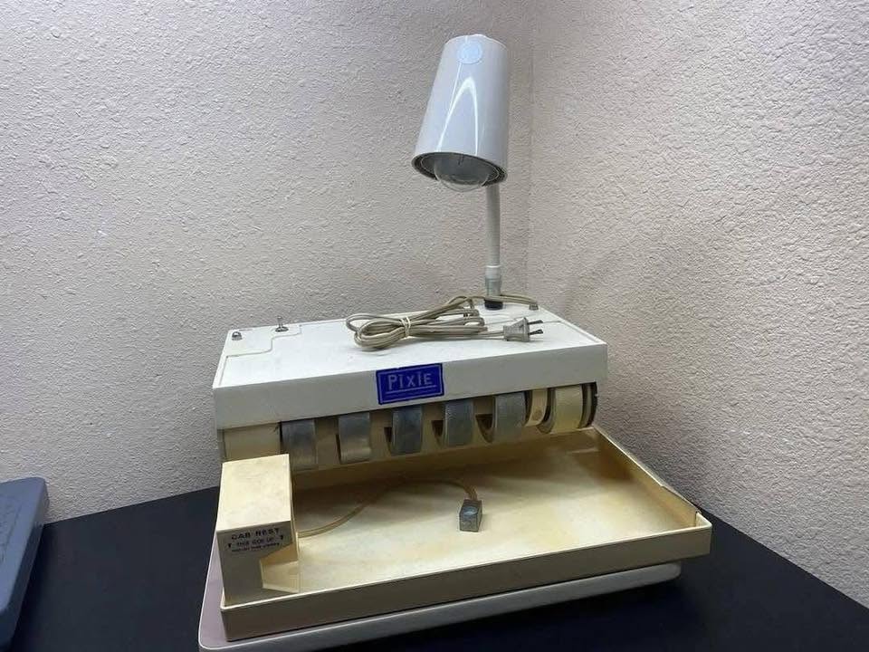 Diamond Pacific Pixie Cabbing Machine with Trim Saw Attachment - Image 2