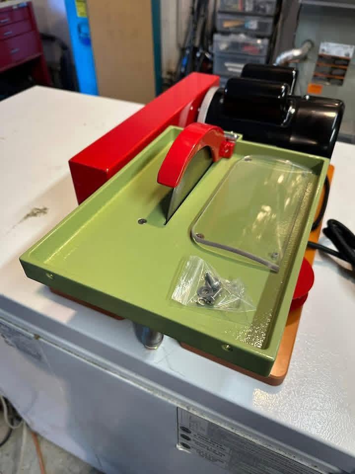 https://thomaslapidarymachines.shop/