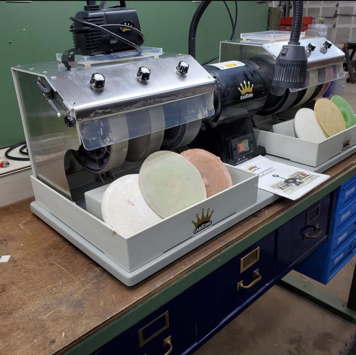 Cab King 8V1 8" Lapidary Grinding & Polishing Machine - Image 3